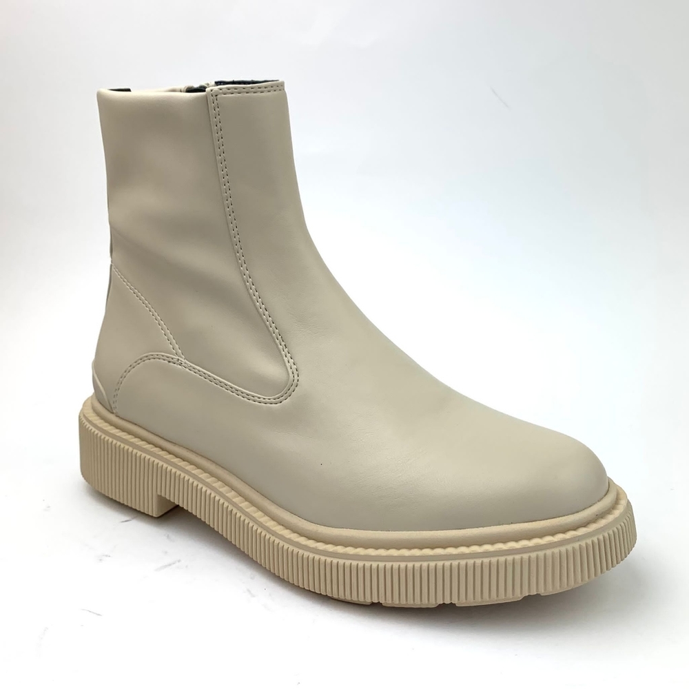 BRAND NEW without box Franco Sarto lug sole boot (size 9, fits small—like 7.5)